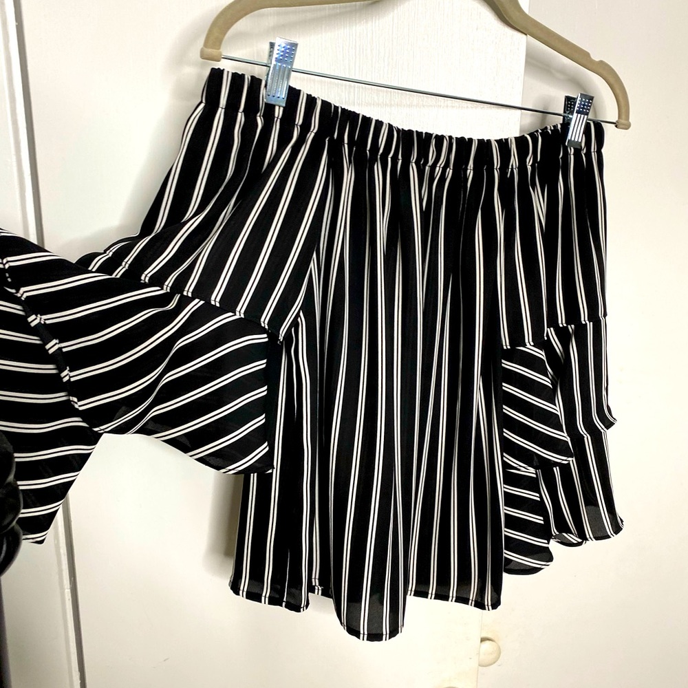Black and white striped off the shoulder long sleeve tiered shirt